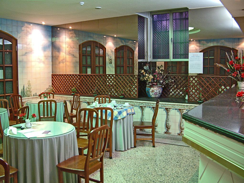 Casa De Retiros N. S. Perpetuo Socorro Hotel Guimarães Buitenkant foto