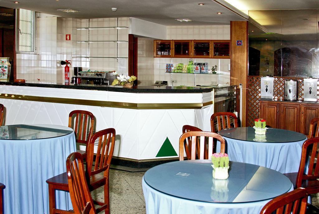 Casa De Retiros N. S. Perpetuo Socorro Hotel Guimarães Buitenkant foto